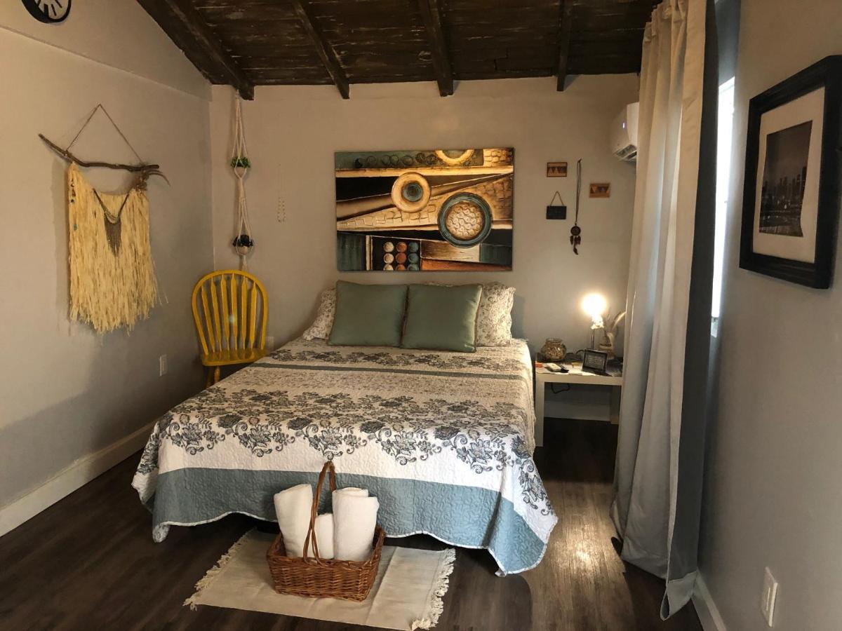 Private And Secluded Studio In Little Havana - 6V Miami Exterior foto